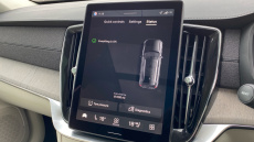 Volvo XC90 2.0 T8 PHEV Ultra Dark 5dr AWD Geartronic Estate